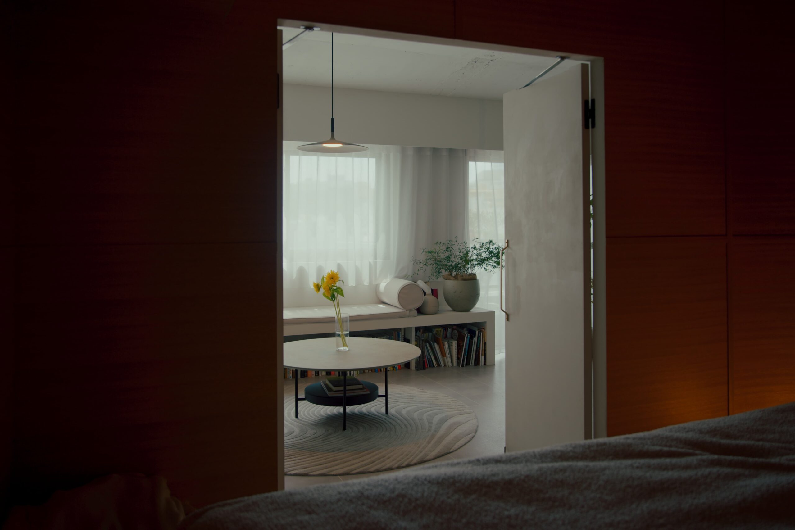 edit_a still_01_01_55_04