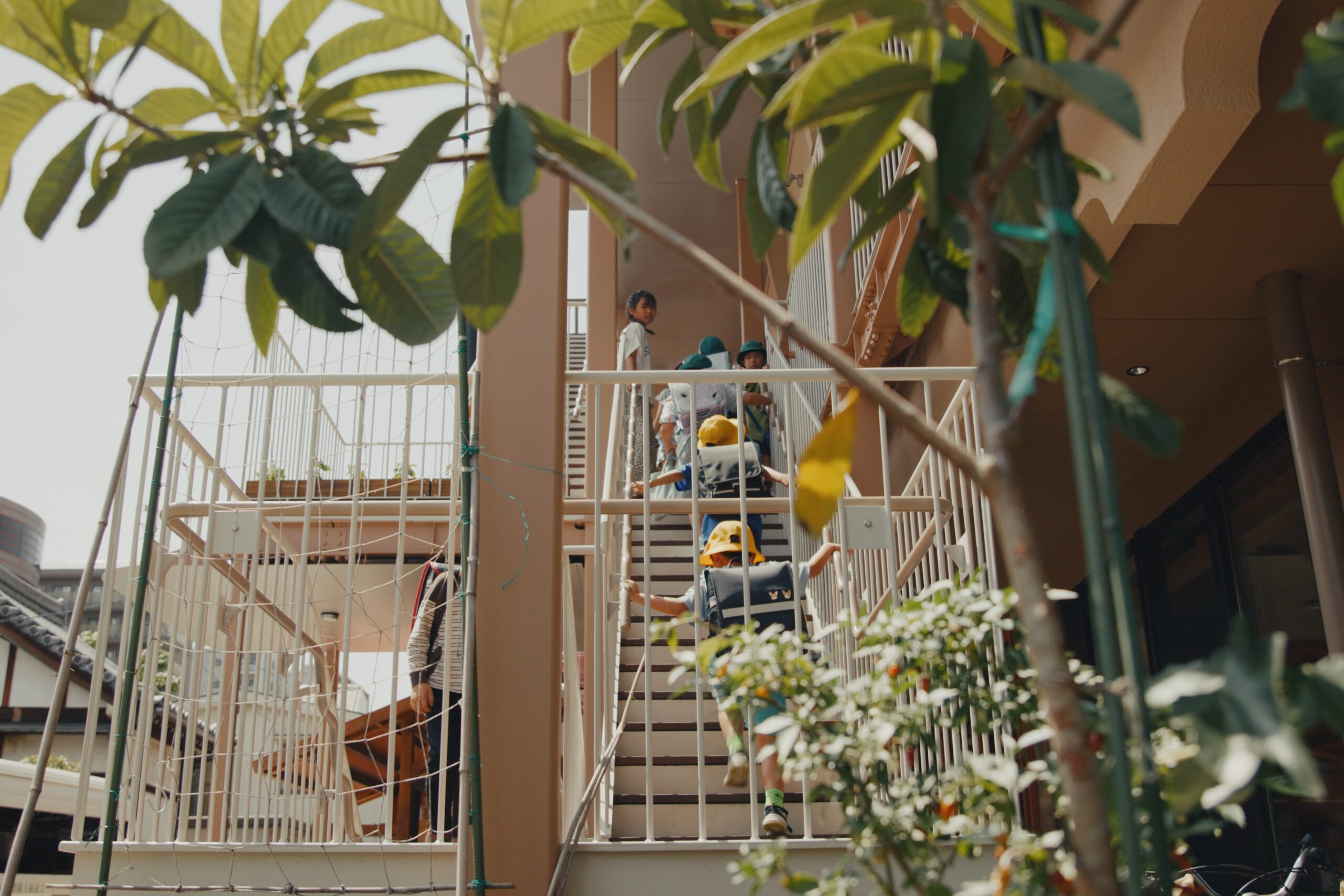 edit_d_v03still_01_02_40_19